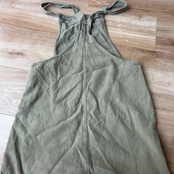 Rusty overalls - Picture 3 of 4